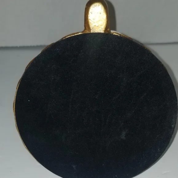 Disney Store Mickey and Minnie Wreath Stocking Holder and Stocking - Picture 9 of 14